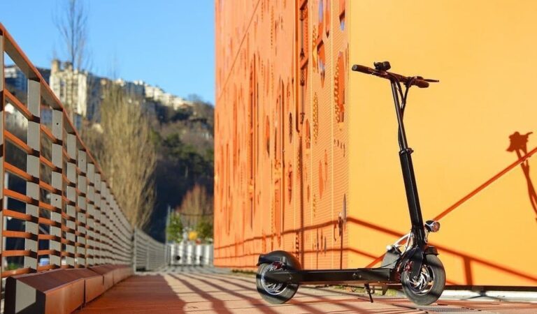 Ecocityz  veut révolutionner la mobilité urbaine grâce à sa trottinette électrique haut de gamme
