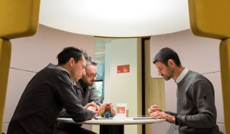 Boostez votre carrière avec un certificat en management @EMLYON