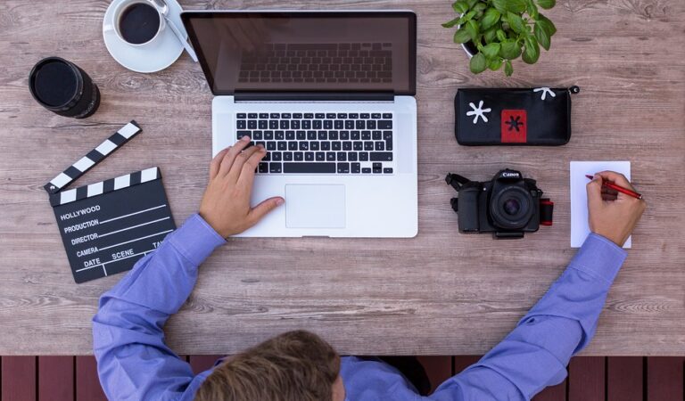 YouTube Influencer: 5 Tips for Becoming an Influencer in 2022