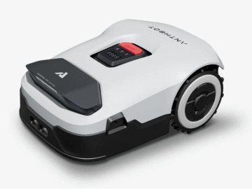 Wire-Free Robot Mowers