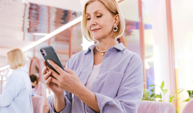 We Breakdown Short Term Mobile Payment Cashing for you Here in this Guide that is Easy and Fun to Read