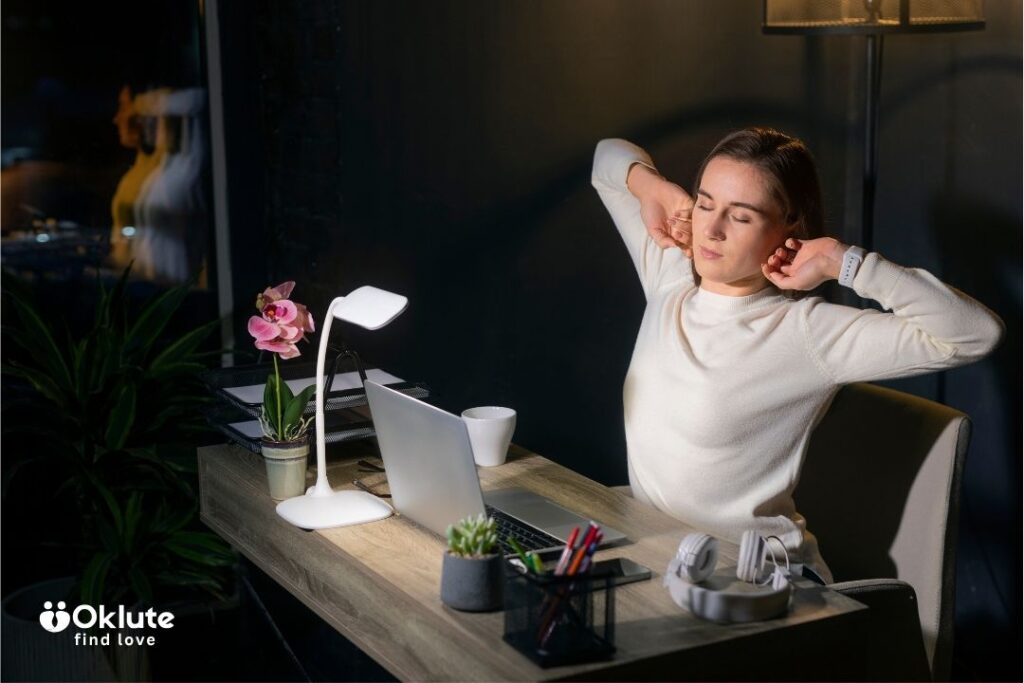 lady in office