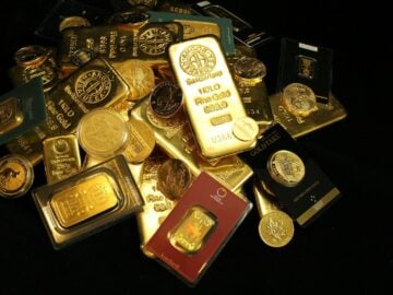 gold and silver round coins