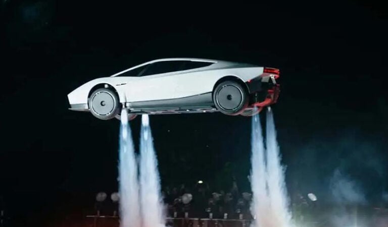 Comment le magnésium, le titane et la fibre de carbone aident la Roadster de Tesla à s&rsquo;élever dans les airs
